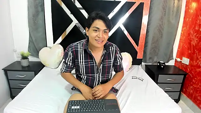 NicoVega69 Webcam Show