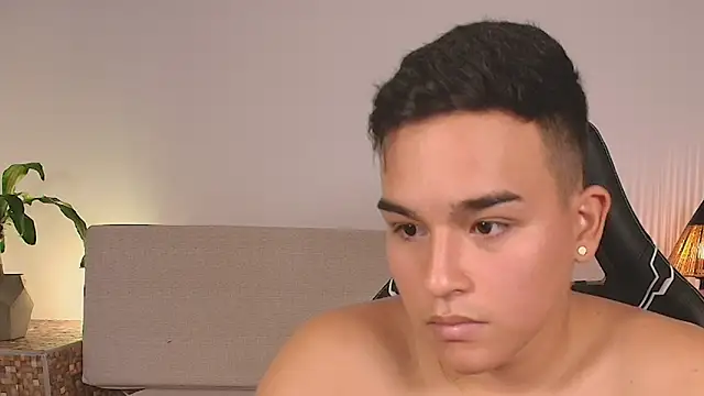 DAMIAN_VIPER Webcam Show