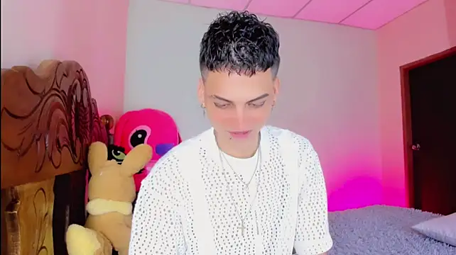 Baby_luka Show in webcam