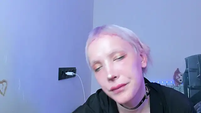 Lyricca's Webcam Show