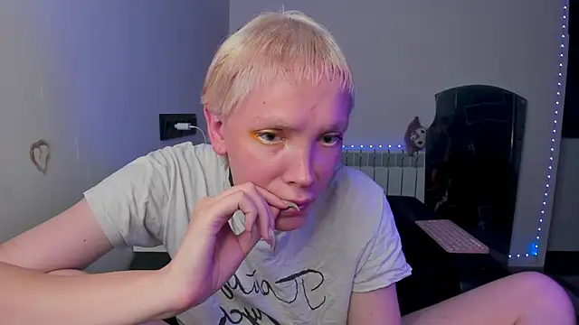 Lyricca – webcam-show