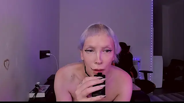 Webkamerová show Lyricca