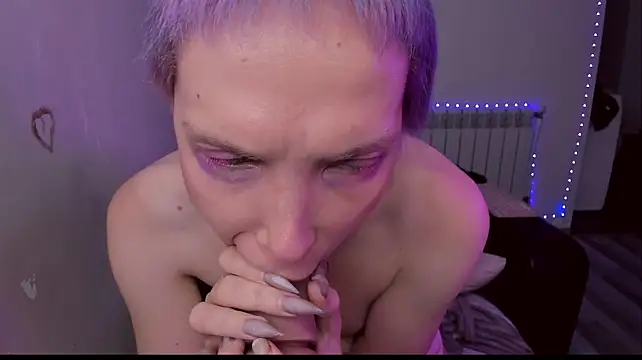 Lyricca's Webcam Show