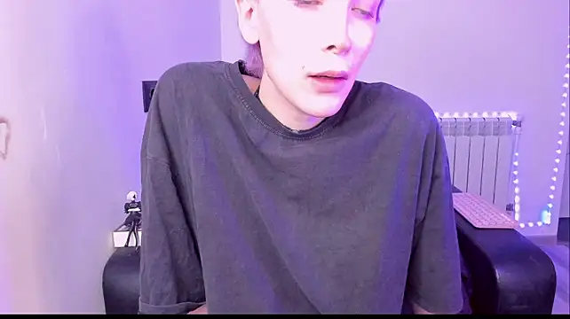 Lyricca's Webcam Show