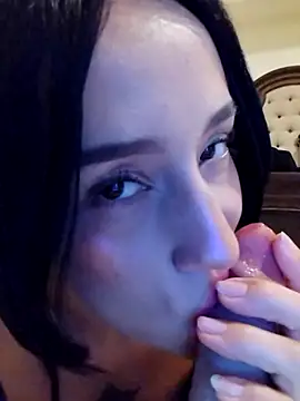 Živá chatovací místnost LyannaGardner