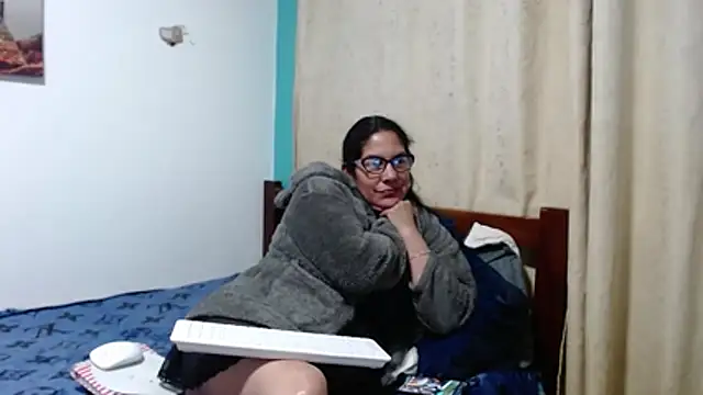 Amatista_hiilln Live XXX chat