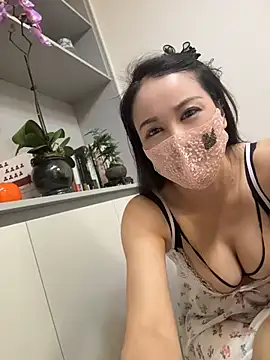 TopAlice566 Show Webcam