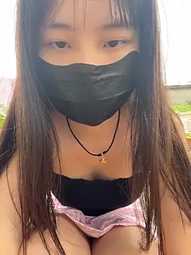 xiaxia868 网络视讯表演
