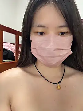 xiaxia868 网络视讯表演