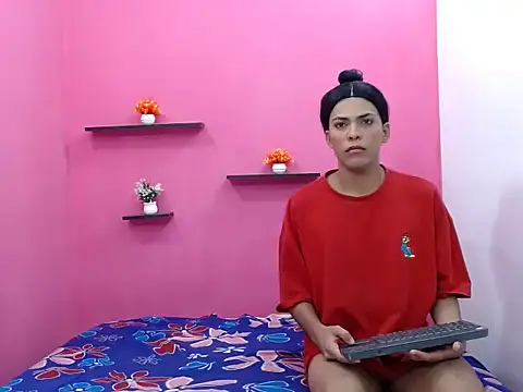 charlottevskendallのウェブカメラショー