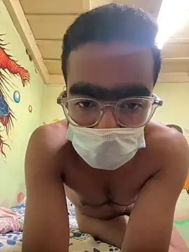 ronzy_69 Adlı Modelin Web Kamerası Şovu