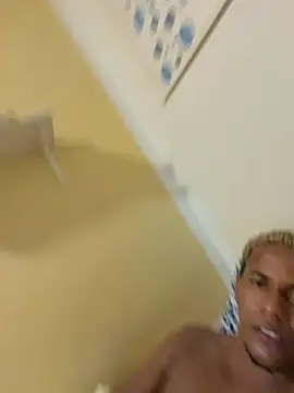 Vict-domi webcam show