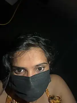Chat +18 de Kira105xxx ao vivo