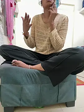 Kira105xxx – Live XXX-chat