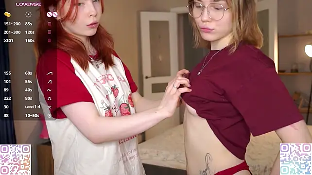 SofiaSantora: вебкам-шоу