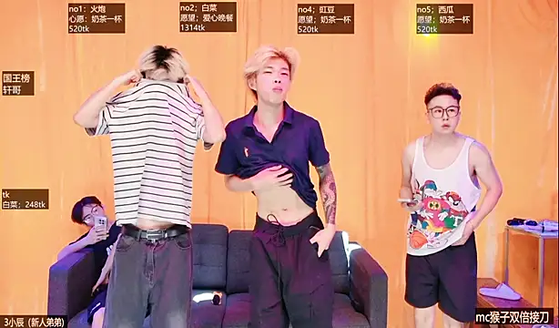 Show de Mark-001 na webcam