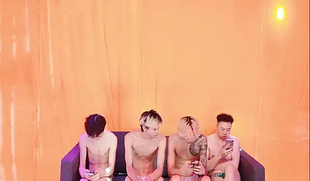 Mark-001 webcam show