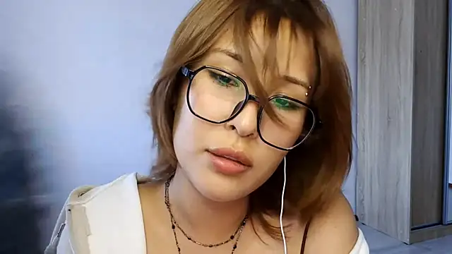 AdroitRant Chat XXX in diretta