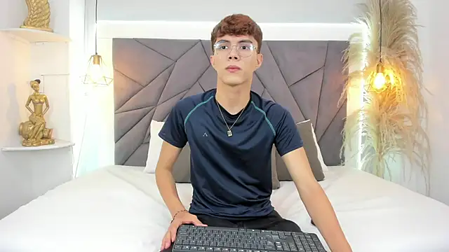 ErickDelRio Webcamshow