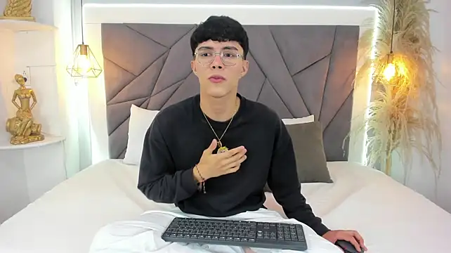 ErickDelRio webkamerás műsora