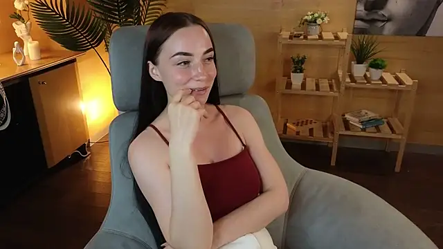 Show modela NedraLisko na web-kameri