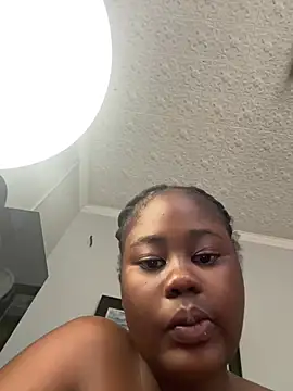 TThickblackpussy1 Adlı Modelin Web Kamerası Şovu