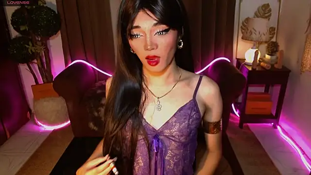 sweet_kyla02 Show in webcam