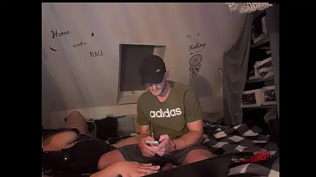 Chat +18 de Hotcouple32 ao vivo