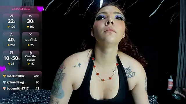 צ'אט XXX בשידור חי של AlixDream_HL