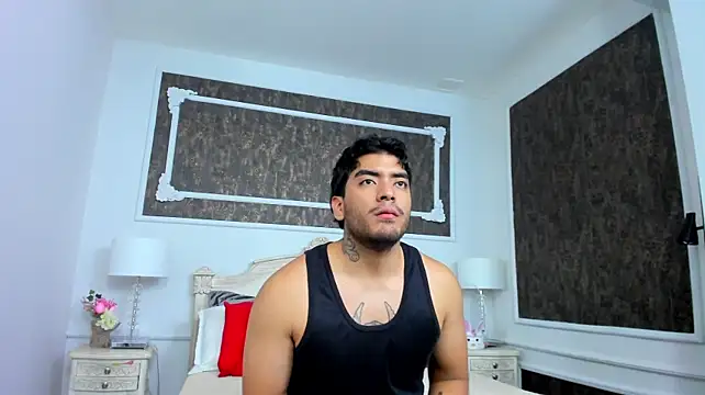 הופעת וובקאם של NicolasZane