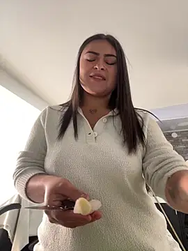 Sara-Jackson2's Live XXX Chat