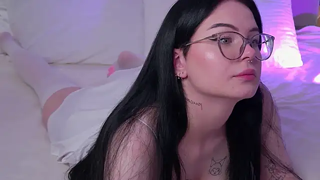 XXX chat uživo modela Cindy_Mil
