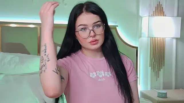 Chat +18 de Cindy_Mil ao vivo