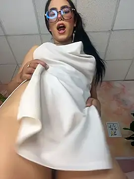 โชว์เว็บแคมของ TopDollXXX