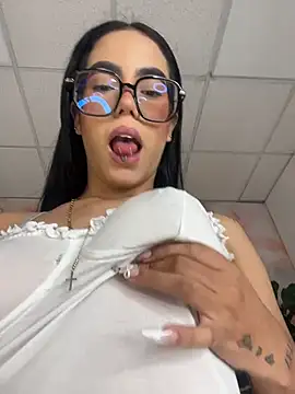 TopDollXXX: вебкам-шоу