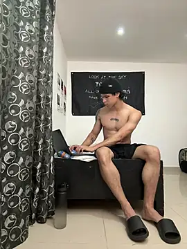 Show de webcam de TonyMonta_1