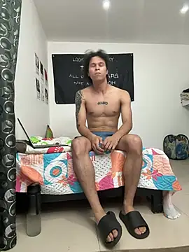 Show modela TonyMonta_1 na web-kameri