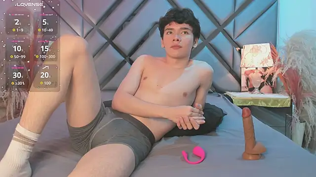 MaxxieRay Webcam show