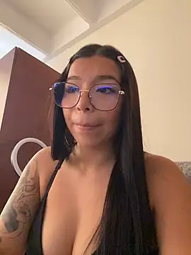 maaddyXXX's Webcam Show