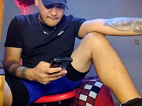 zeusK00 – webcam-show