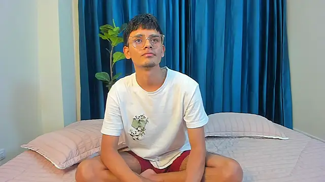 Show modela hell_Dantex na web-kameri