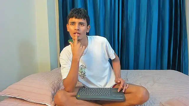 hell_Dantexn Webbikameraesitys