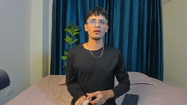 hell_Dantex's Webcam Show