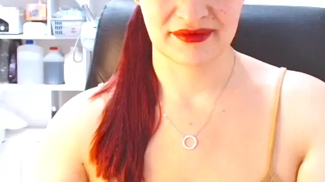 Chat +18 de Fire_girl35 ao vivo
