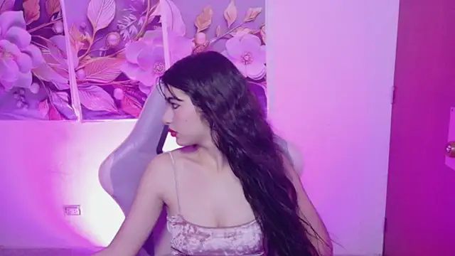 reina_neko – webcam-show