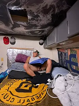 OmarSalasxh33 Show in webcam