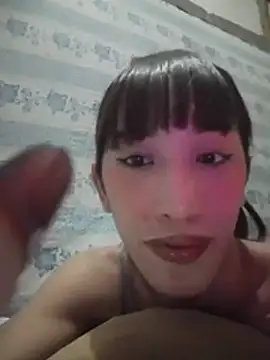 crista_123xxx Show in webcam
