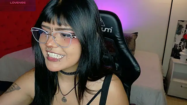_Selene_Moon webcam show