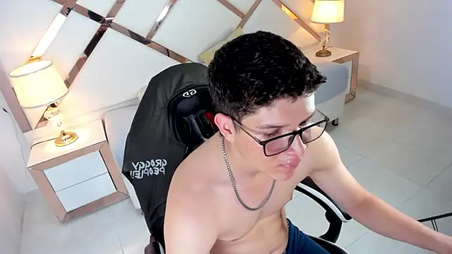 Carlos_brinezのウェブカメラショー