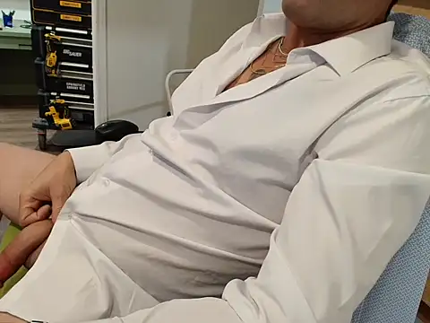 HoT_sHoT_357 Show in webcam
